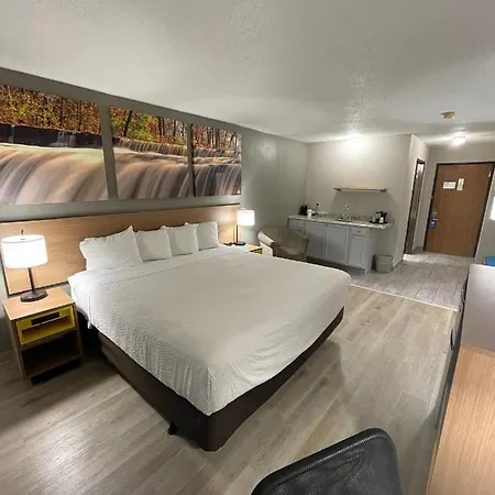 Days Inn By Wyndham Alpena Exterior photo