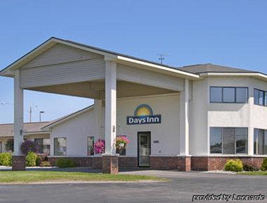 Days By Wyndham Hotel Alpena